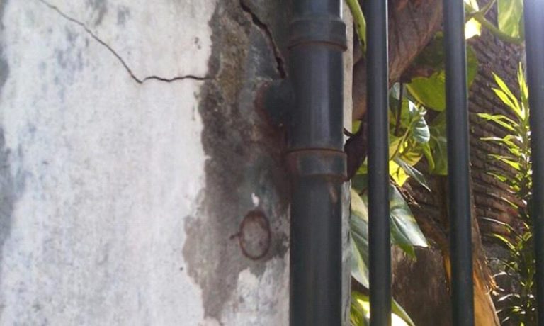 Rumah Warga Rusak ” PT. BUKIDALAM BARISANI” Cuci Tangan