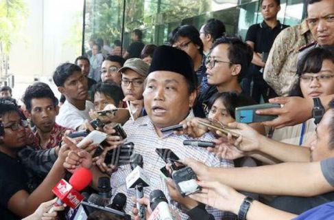 GERINDA Bentuk Poros Tengah , Prabowo Setuju Usung La’ Nyalla