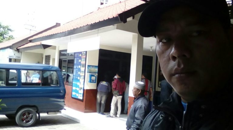 SAMSAT” Surabaya Barat ( Tanjungsari ) Sarang Calo .