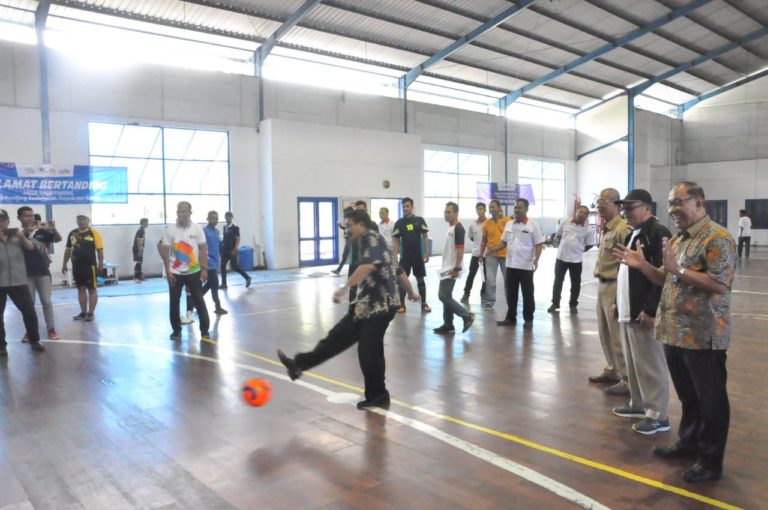 Memperingati HPN 2018 Dispora Jatim Buka Turnamen Futsal Antar Media