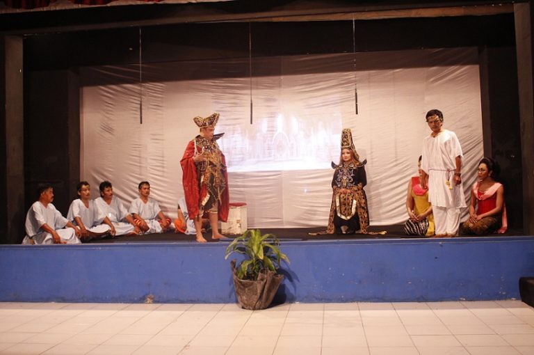 Cerita “CALIGULA” Dipentaskan Ludruk Irama Budaya Sinar Nusantara