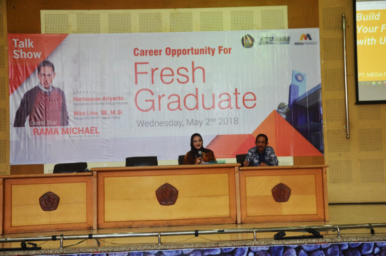 Ketua DPD PARFI Jatim Beri Motivasi Mahasiswa Polinema