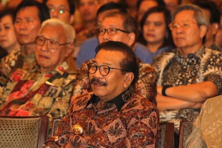 PAKDE KARWO APRESIASI PARA PENGUSAHA, EKONOMI JATIM TERUS MELAJU