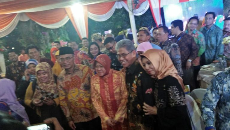 Berikan Perhatian Khusus Bagi Anak Korban Gempa, Kemendikbud Beri Apresiasi kepada Risma