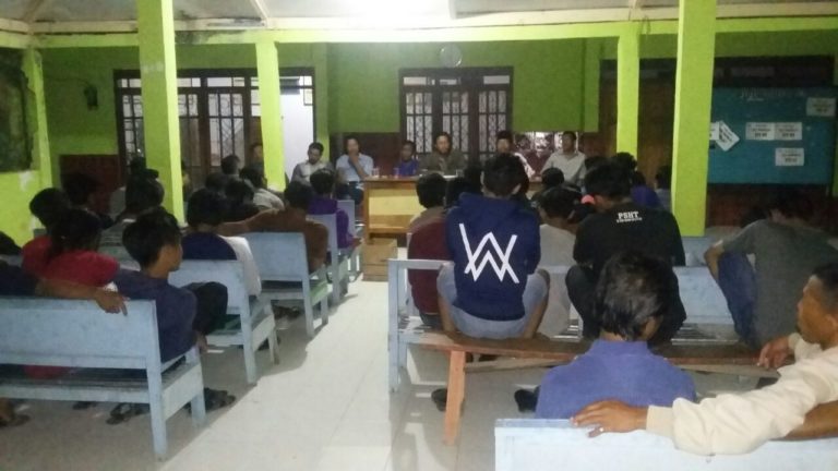 Pertanyakan Alokasi Dana Karang Taruna, Puluhan Karang Taruna Mendatangi Kantor Kepala Desa