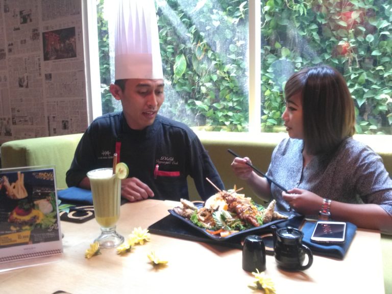 EBISU RESTAURANT MERCURE GRAND MIRAMA KELUARKAN MASAKAN JEPANG MIE UDON HARGA TERJANGKAU UNTUK PORSI BERDUA