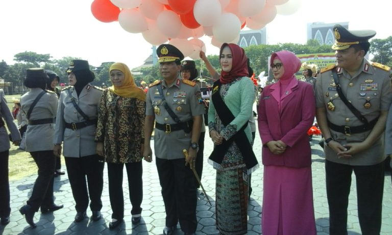 Kapolda Jatim Sebagai Irup Dalam HUT POLWAN ke 70, Tahun 2018