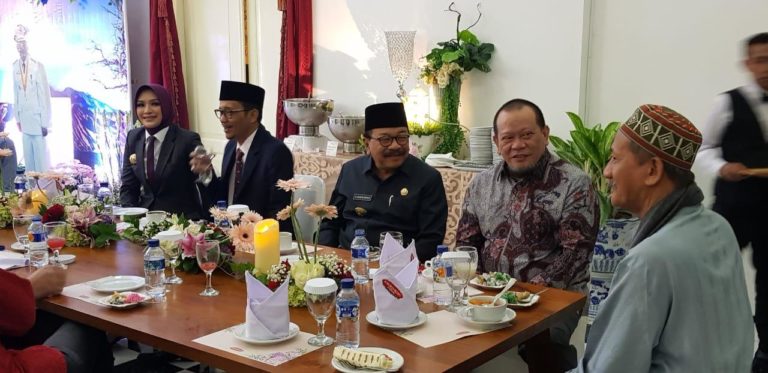 La Nyalla : Bupati Terpilih Harus Saling Menopang Agar Bisa Mendongkrak Pertumbuhan Ekonomi