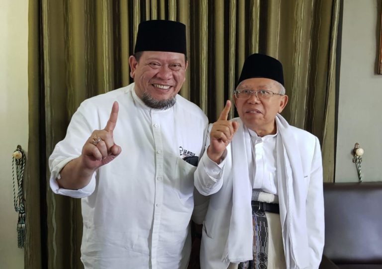La Nyalla Mendampingi Gus Ali Saat Menyambut KH. Ma’ruf Amin di Ponpes Bumi Sholawat, Sidoarjo