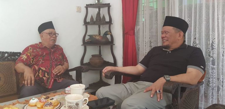 KH. Muqoddas Murtadlo Mendukung Penuh La Nyalla Untuk Maju DPD RI Dapil Jatim