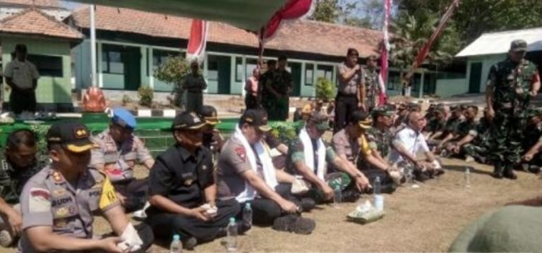 Kapolda Jatim dan Pangdam V/Brawijaya Cek Persiapan PSU di Kabupaten Sampang