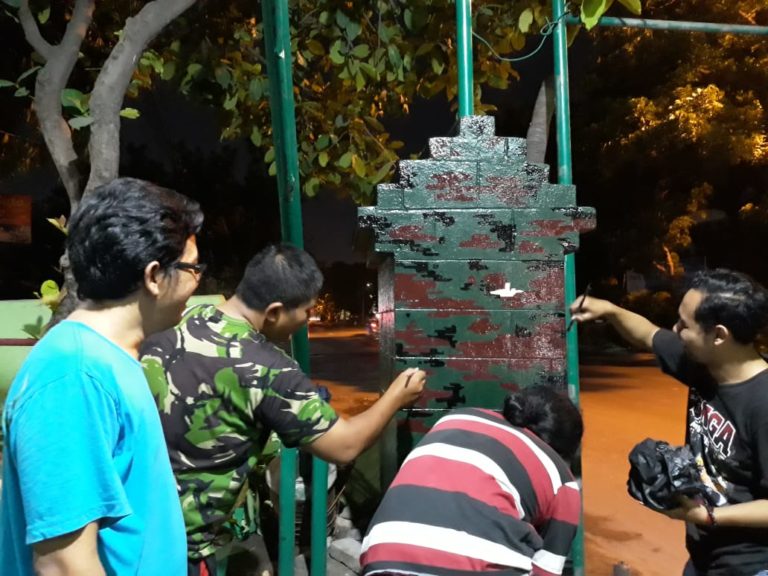Seniman Lukis Percantik Koramil Sukolilo