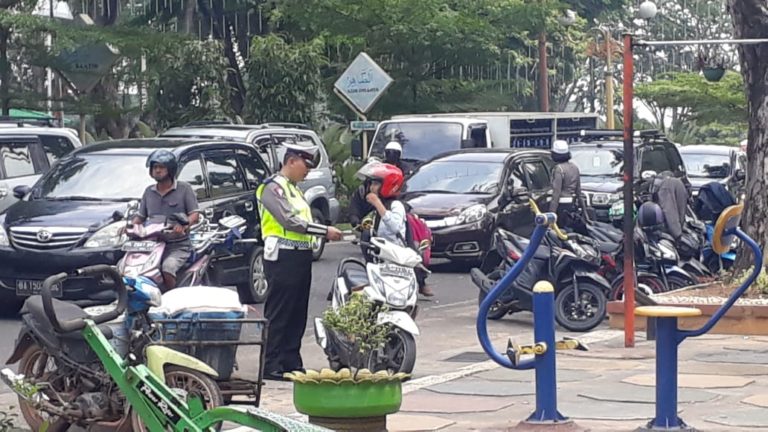 Hari pertama Operasi Zebra 2018 Polda Jambi Keluarkan 204 Surat Tilang