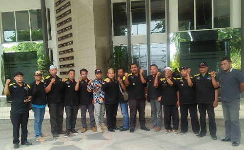 LSM GMBI Audensi ke DPRD Terkait Kebohongan Publik Dalam Acara “Pasuruan JOB FAIR 2018”
