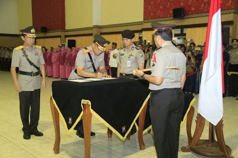 Tongkat Komando Wakapolda Jatim Resmi Dijabat Brigjen Pol Toni Hermanto