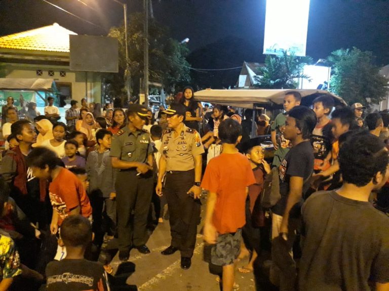Tiga Pilar Mulyorejo Turba (Turun Kebawah)