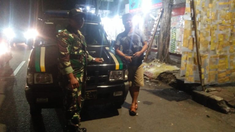 Dini Hari Babinsa Koramil Sukolilo Masih di Wilayah