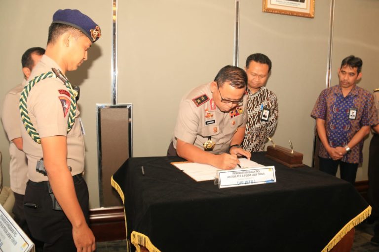 Polda Jatim Melaksanakan Penandatanganan MoU Dengan PLN (Persero) Jawa Timur