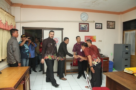 Walikota Sapa Pegawai di Hari Pertama Kerja, Serukan Jaga Kekompakan