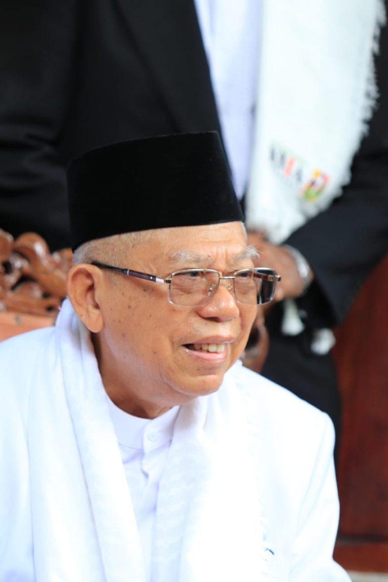 Kyai Ma’ruf Amin Solidkan Suara Indonesia Timur