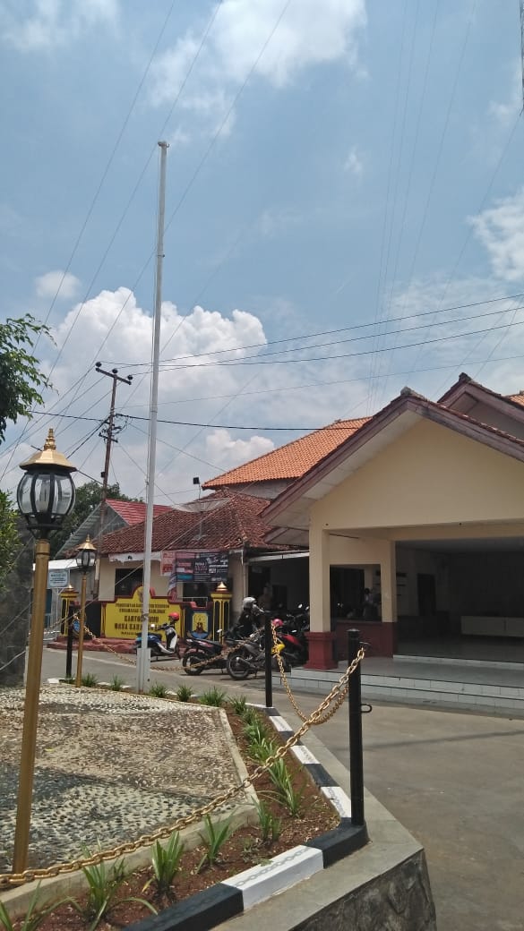 Dua Kantor Kepala Desa Tidak Memasang Bendera Merah Putih