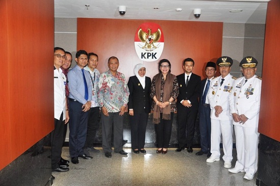 Komitmen Dalam Mencegah Korupsi di Jatim, Gubernur Khofifah Indar Parawansa Melibatkan KPK