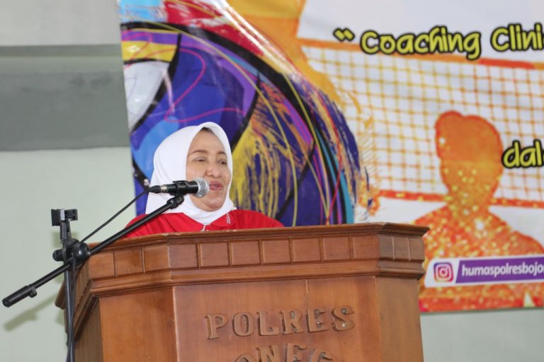 BUPATI BOJONEGORO BUKA ACARA FGD DENGAN PELATIH DAN OFFICIAL BOLA VOLY SE KAB. BOJONEGORO
