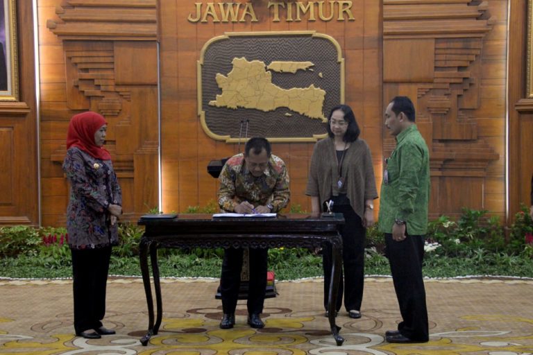 Gubernur Khofifah: Katalog Elektronik Lokal Percepat Layanan OPD Pemprov Jatim