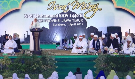 Gubernur Khofifah : Berita Bohong (Hoax) Patut Diwaspadai dan Dihindari Oleh Seluruh Umat Menghadapi Pesta Demokrasi