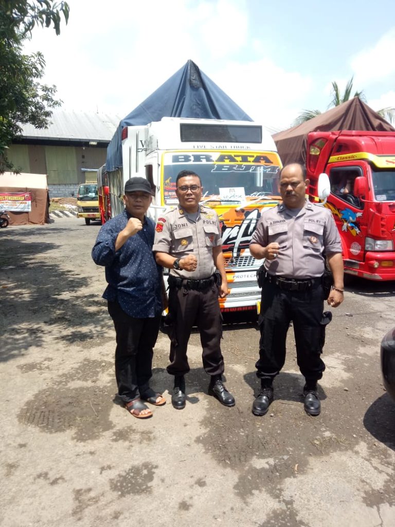 Kegiatan Pengawalan dan Pengamanan Pendistribusian Logistik Pemilu 2019