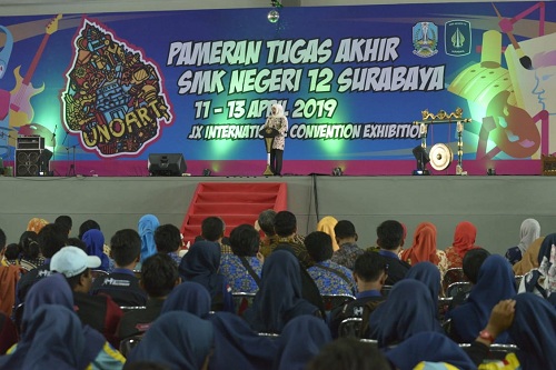 Gubernur Khofifah Akan Inventarisir dan Kanalisasi Keunggulan SMK di Jatim