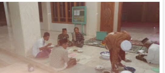 Danramil 0823/ 09 Jangkar Ikut Pengajian tadharus Al Qur’an