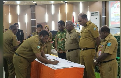 Kesepakatan Gubernur, Bupati dan Walikota Seluruh Papua Barat Menghasilkan 11 Poin