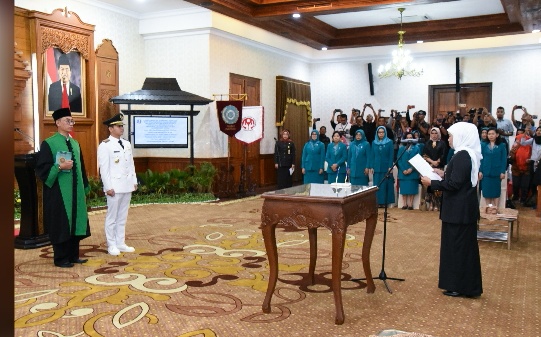 Gubernur Khofifah Melantik Bupati Trenggalek dan RPJMD Segera Disinkronkan