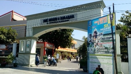 Pungut Dana Dari Siswa Untuk Bangun Gedung Senilai 1Milliar.