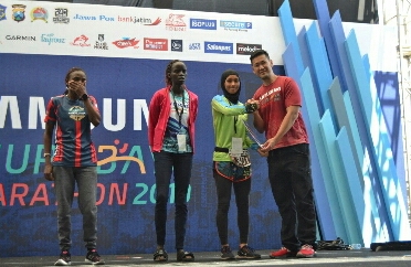 Polwan Cantik Peraih Perunggu Dalam Event Surabaya Marathon 2019