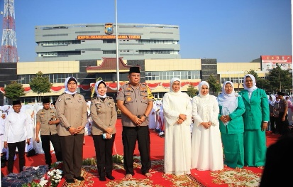 HUT ke 71 Polwan Polda Jatim Siap Jogo Jawa Timur.