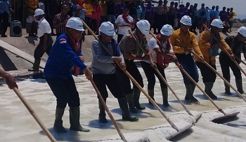 PT Garam-Undana Bersinergi Kembangkan Garam di NTT