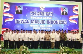 Gubernur Khofifah dan Emil Dampingi Wapres JK Lantik PW-DMI Jatim
