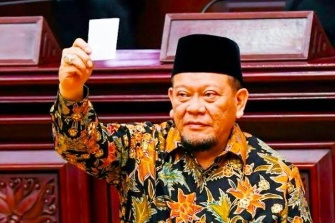 Menpora Ketemu Iwan Bule Menjelang Konggres PSSI, La Nyalla: Menpora Posisinya Harus Netral