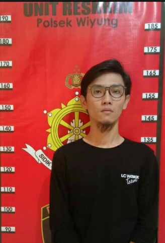 Pria Karyawan Toko Di Mal Berbuat Ulah Merekam Customer Di Ruang Ganti