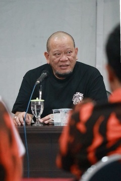 Ketua DPD RI Soroti Kurang Dekatnya Pemkot Surabaya Dengan Pengusaha Lokal