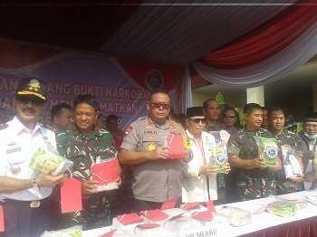 Ditresnarkoba Polda Jatim Musnahkan Narkoba Jenis Sabu
