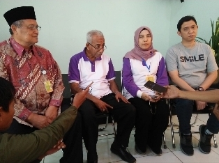 Memperingati HUT ke 70 PDGI Jatim Bersama PT. TPPI Gelar Bhakti Sosial Operasi Bibir Sumbing di RSNU TUBAN.