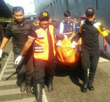 SEORANG KARYAWAN RUNGKUT, DIDUGA BUNUH DIRI