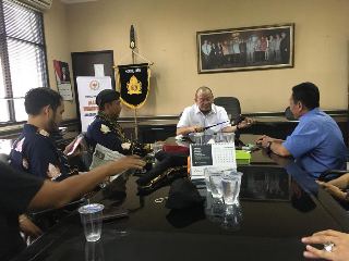 Pengrajin Keris Temui Ketua DPD RI,  Minta Pemerintah Beri Perhatian Lebih