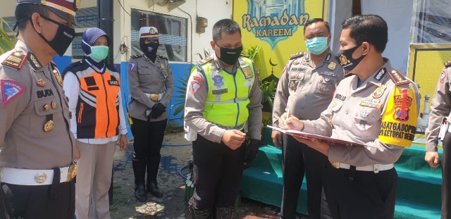 Dirlantas Polda Jatim Kontrol Pos Check Point di Madiun