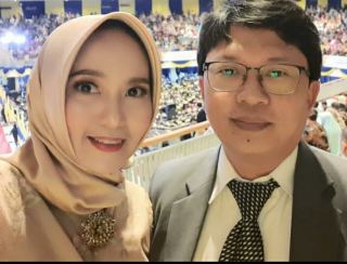 KETUA SATGAS COVID 19 IDI SURABAYA PEROLEH GELAR DOKTOR