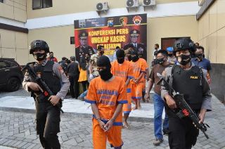 Polresta Sidoarjo Bersama Unit Reskrim Polsek Sedati Ringkus Lima Pelaku Penusukan Tewaskan Jerry CB