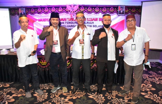 Ir.H.Muslim Hamzah Resmi Jabat Ketua dan Nahkodai BPW KKSS Povinsi Jatim